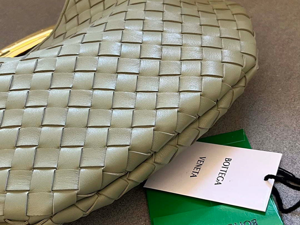 Bottega Veneta BV 716082 Sardine Travertine