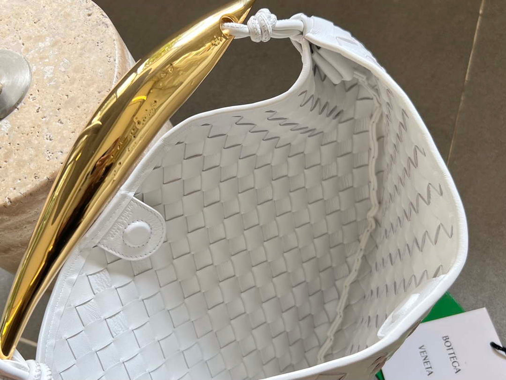 Bottega Veneta BV 716082 Sardine White