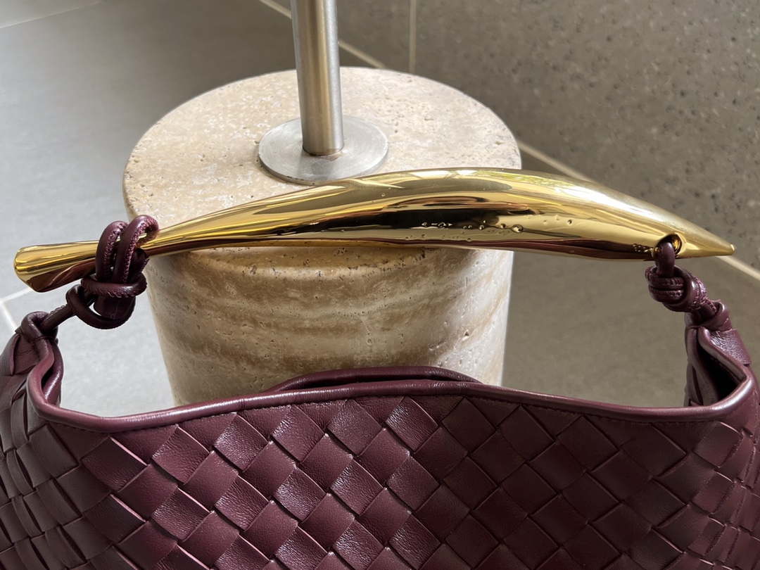Bottega Veneta BV 716082 Sardine Wine Red - Default Title - View 9