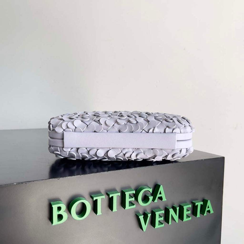 Bottega Veneta BV 717622 Knot BV10102