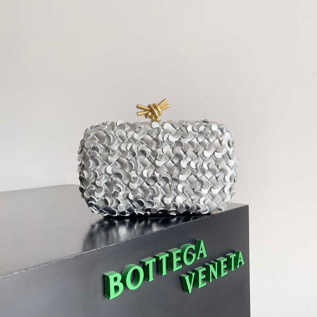 Bottega Veneta BV 717622 Knot BV10103
