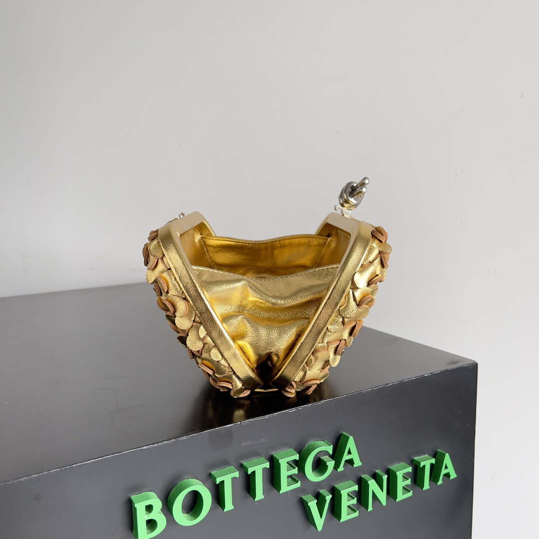 Bottega Veneta BV 717622 Knot BV10104