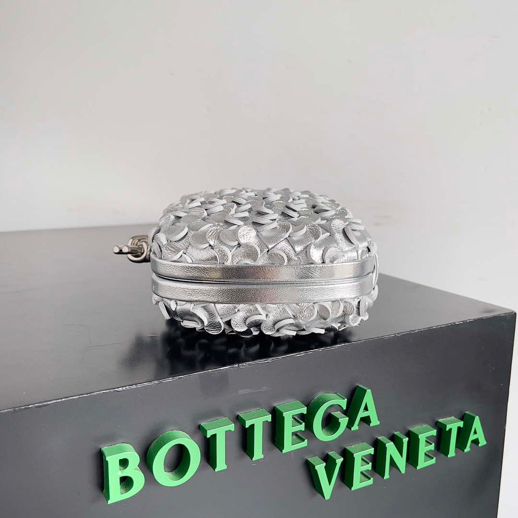 Bottega Veneta BV 717622 Knot BV10105