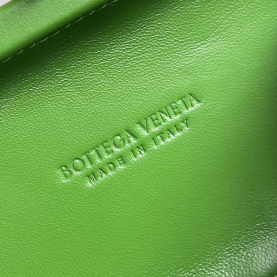 Bottega Veneta BV 717622 Knot Green BV10090