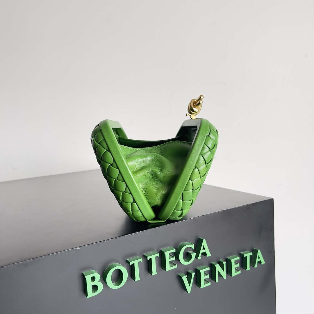 Bottega Veneta BV 717622 Knot Green BV10090
