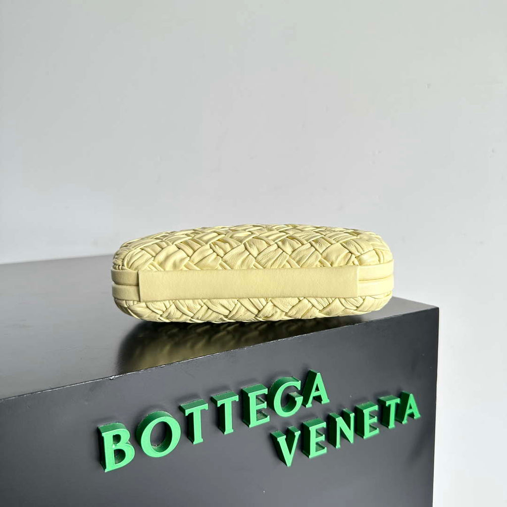 Bottega Veneta BV 717622 Knot BV10091