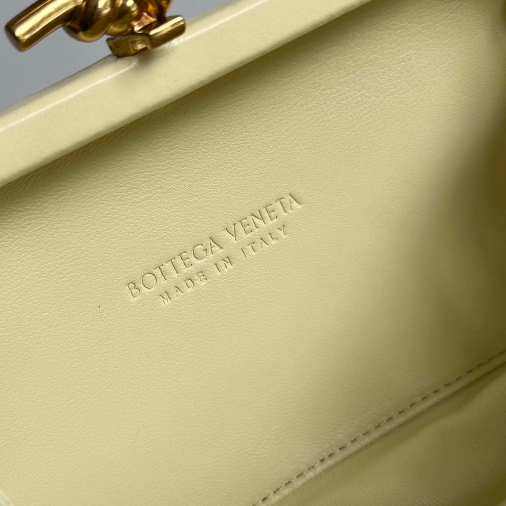 Bottega Veneta BV 717622 Knot BV10091