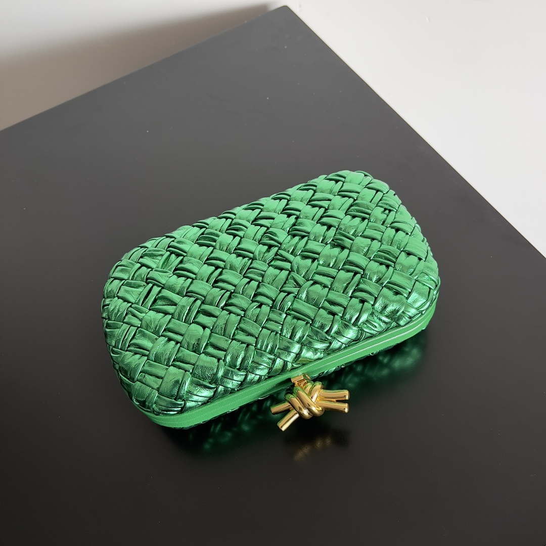 Bottega Veneta BV 717622 Knot BV10092