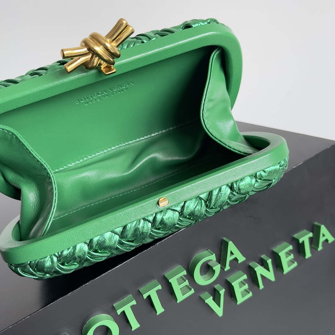 Bottega Veneta BV 717622 Knot BV10092