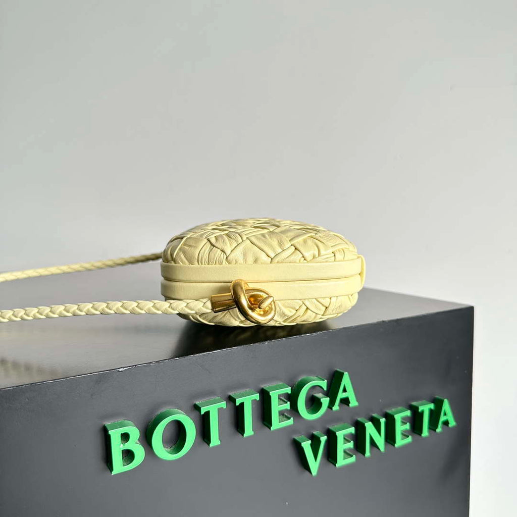 Bottega Veneta BV 717623 Knot Small Handbag With Strap BV10110
