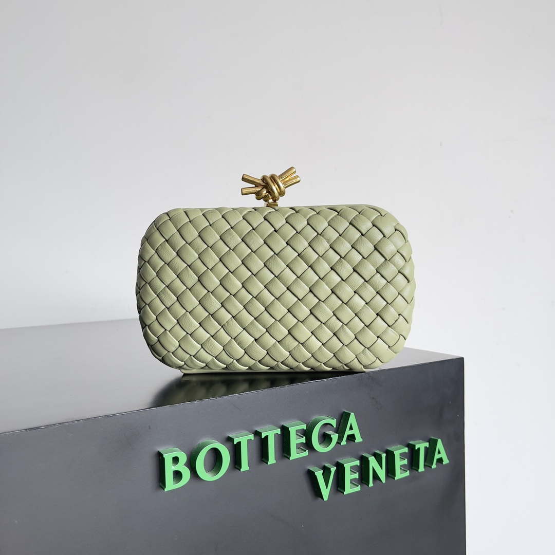 Bottega Veneta BV 717622 Knot BV10093