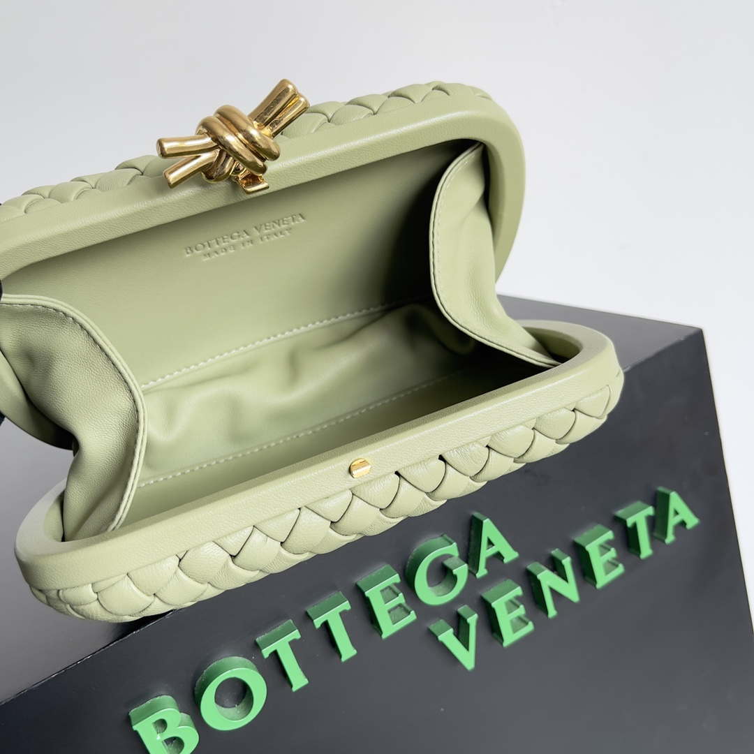 Bottega Veneta BV 717622 Knot BV10093