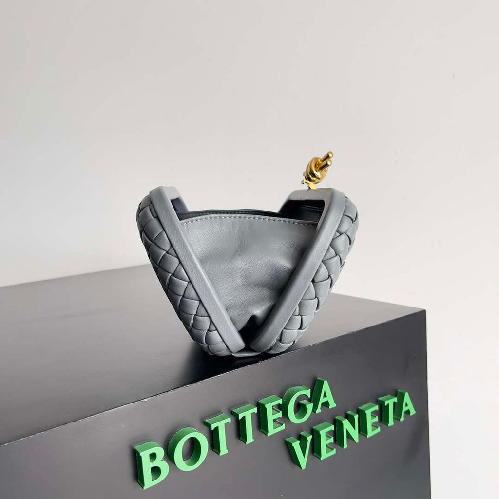 Bottega Veneta BV 717622 Knot BV10094