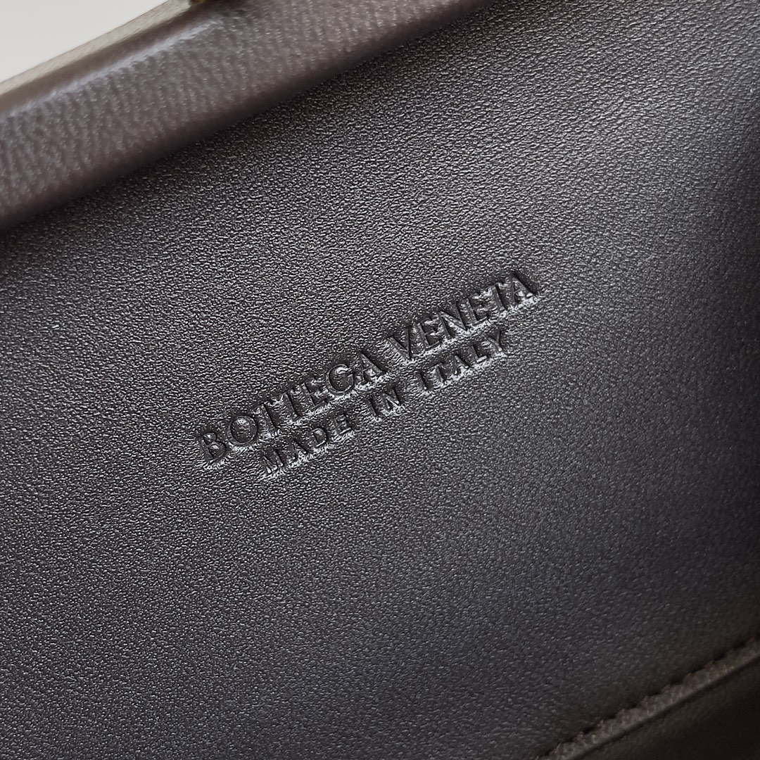 Bottega Veneta BV 717622 Knot BV10095