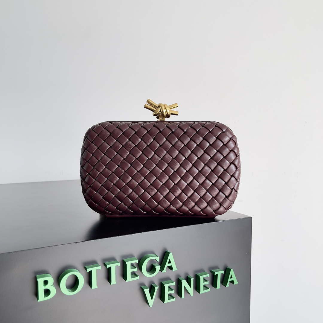 Bottega Veneta BV 717622 Knot BV10096