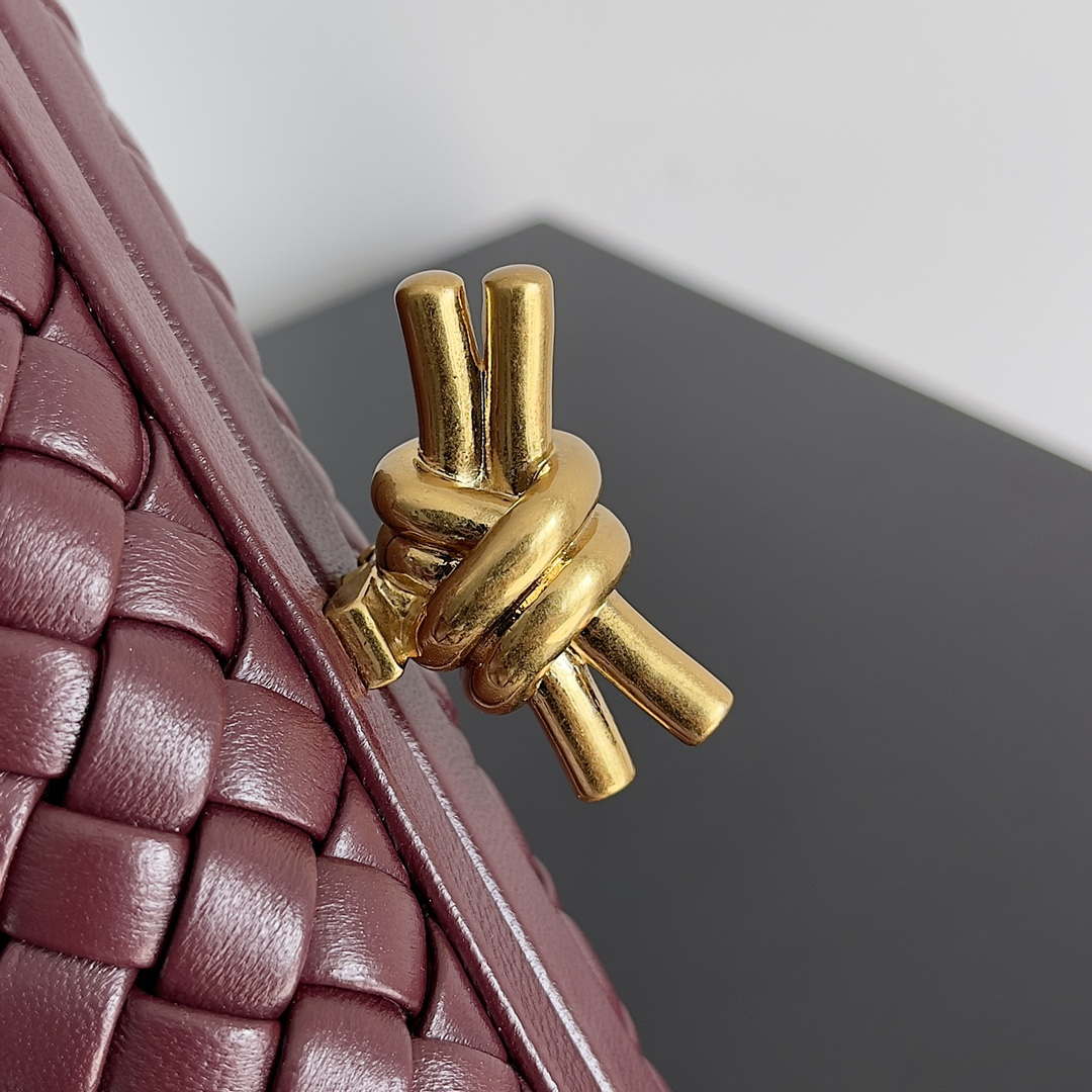 Bottega Veneta BV 717622 Knot BV10096