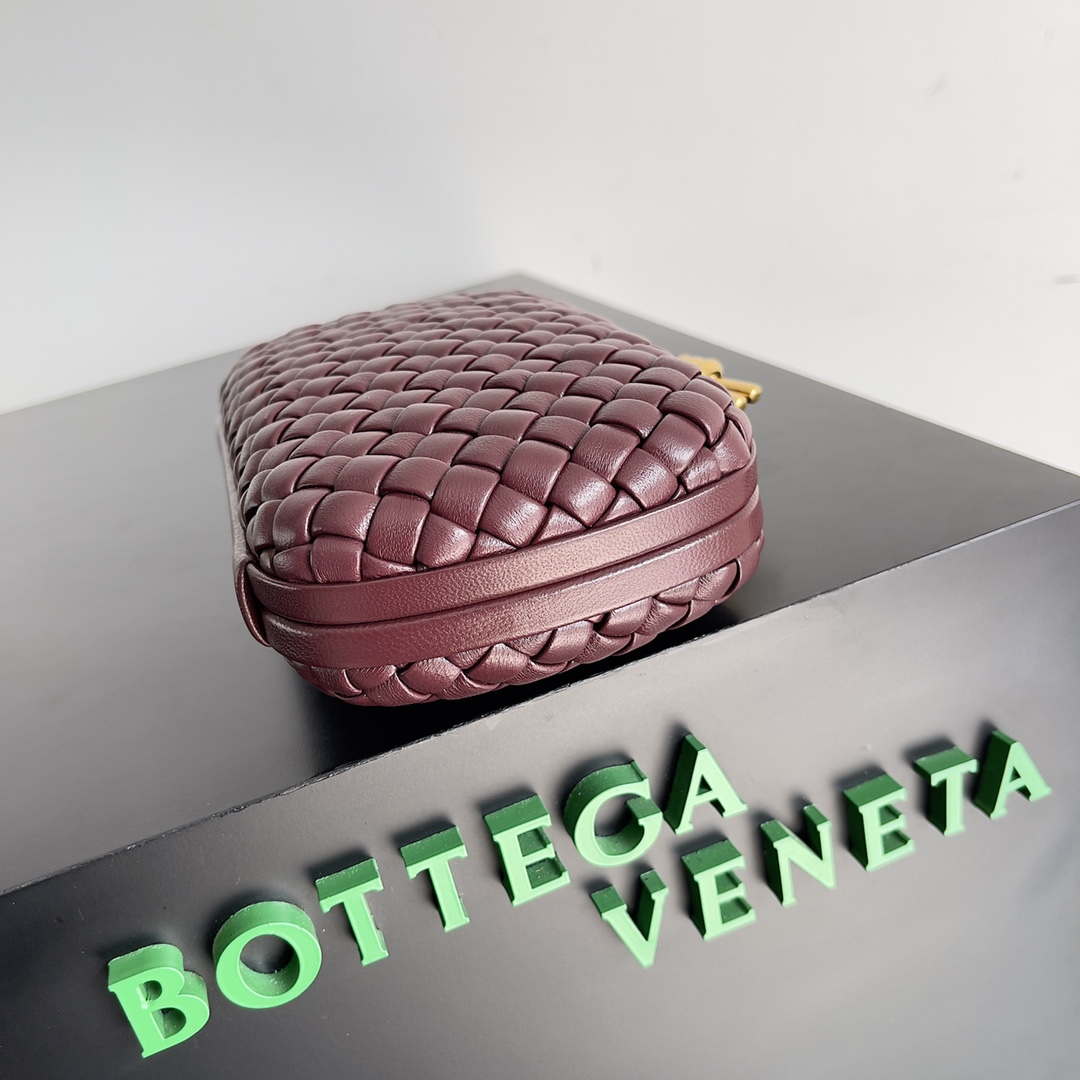 Bottega Veneta BV 717622 Knot BV10096