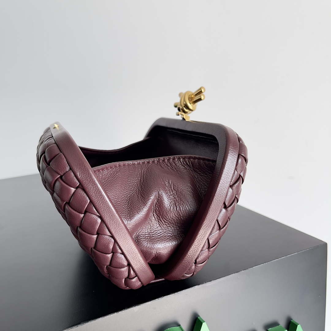 Bottega Veneta BV 717622 Knot BV10096