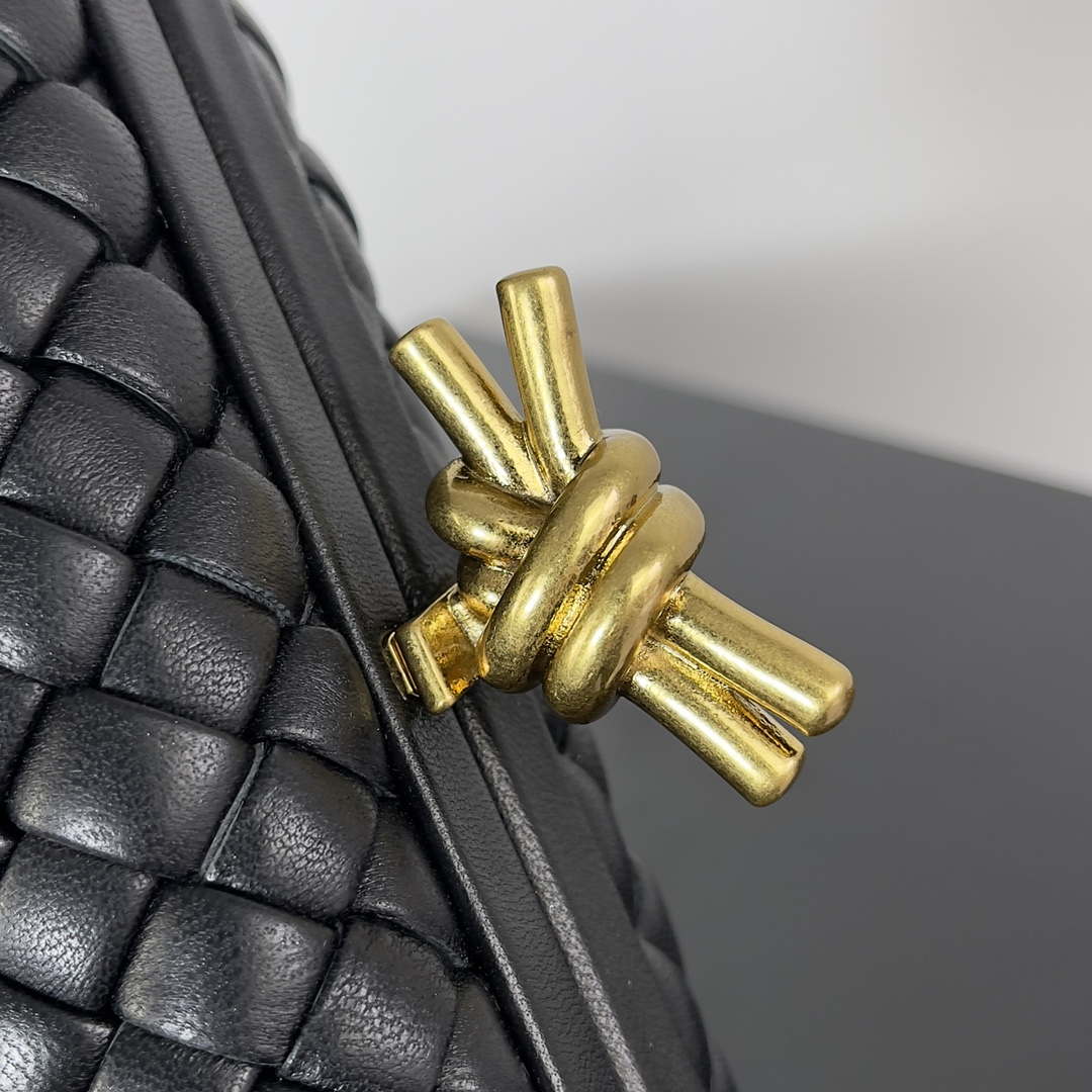 Bottega Veneta BV 717622 Knot BV10097