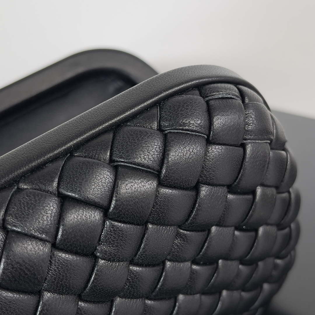 Bottega Veneta BV 717622 Knot BV10097