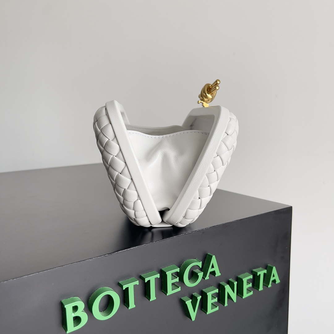 Bottega Veneta BV 717622 Knot BV10098