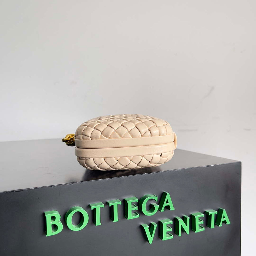 Bottega Veneta BV 717622 Knot BV10100