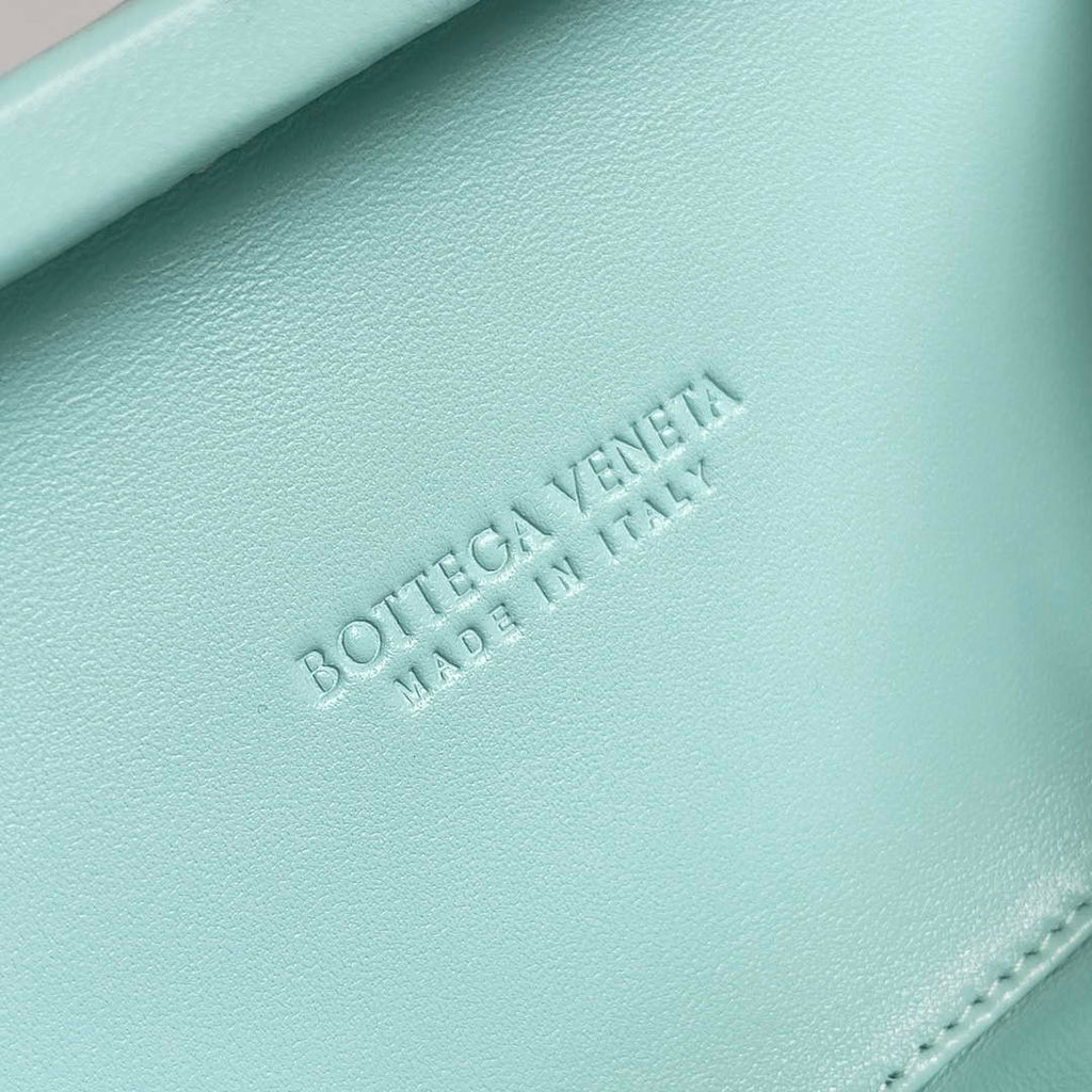 Bottega Veneta BV 717622 Knot BV10101