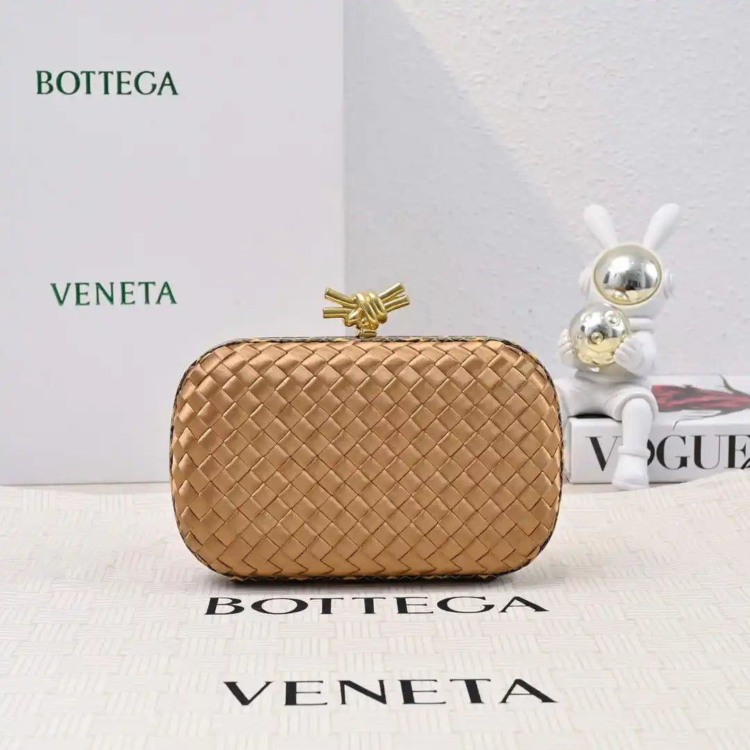 Bottega Veneta BV 717622V01D12929 Knot BV10120