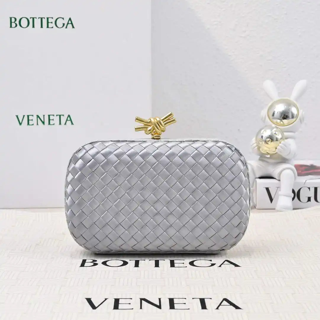 Bottega Veneta BV 717622V01D12929 Knot BV10133