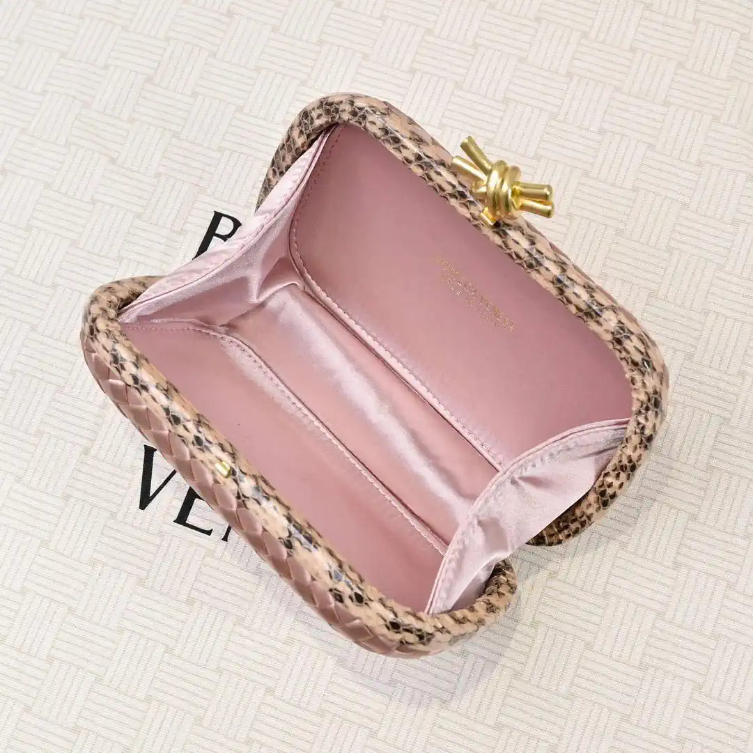 Bottega Veneta BV 717622V01D12929 Knot BV10123