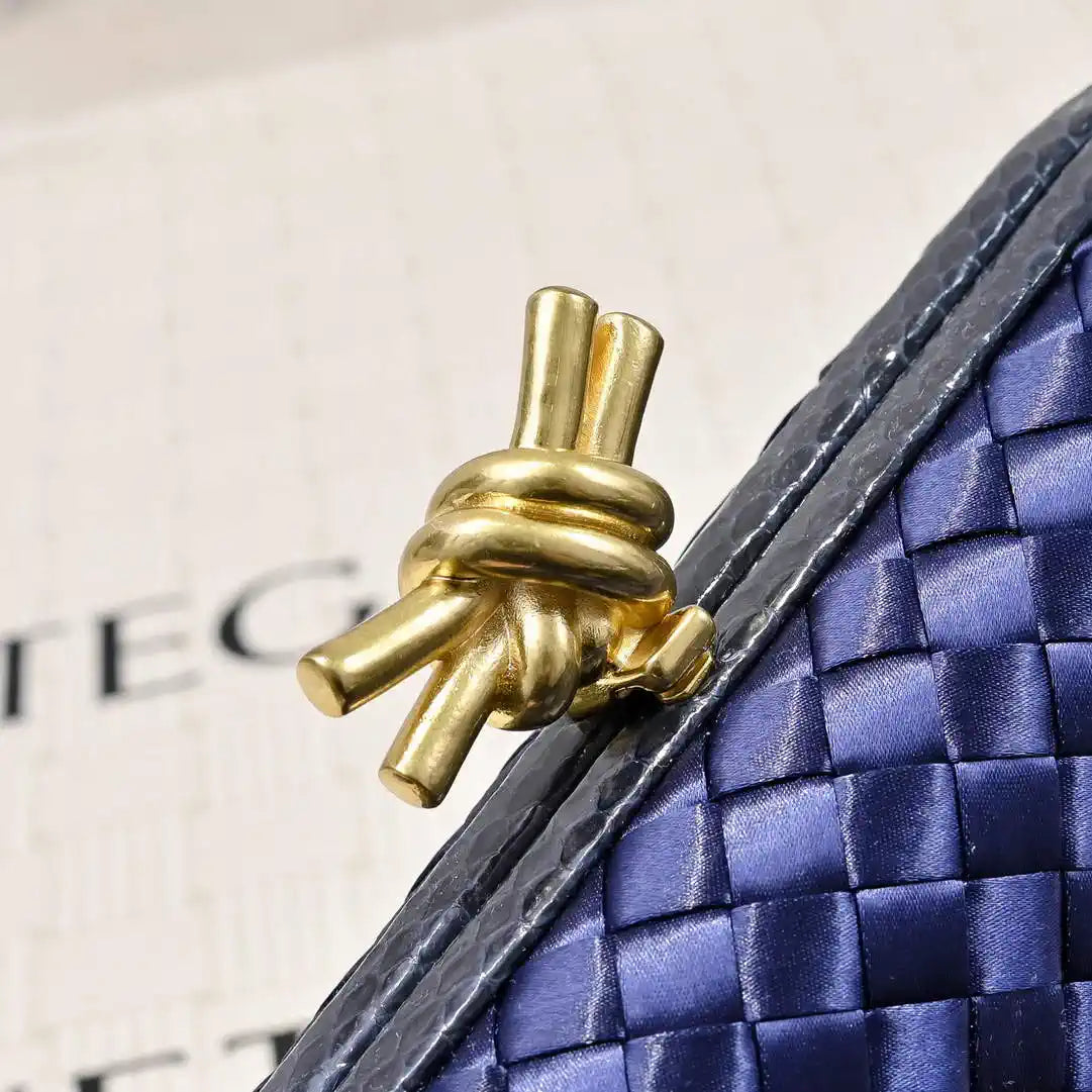 Bottega Veneta BV 717622V01D12929 Knot BV10124