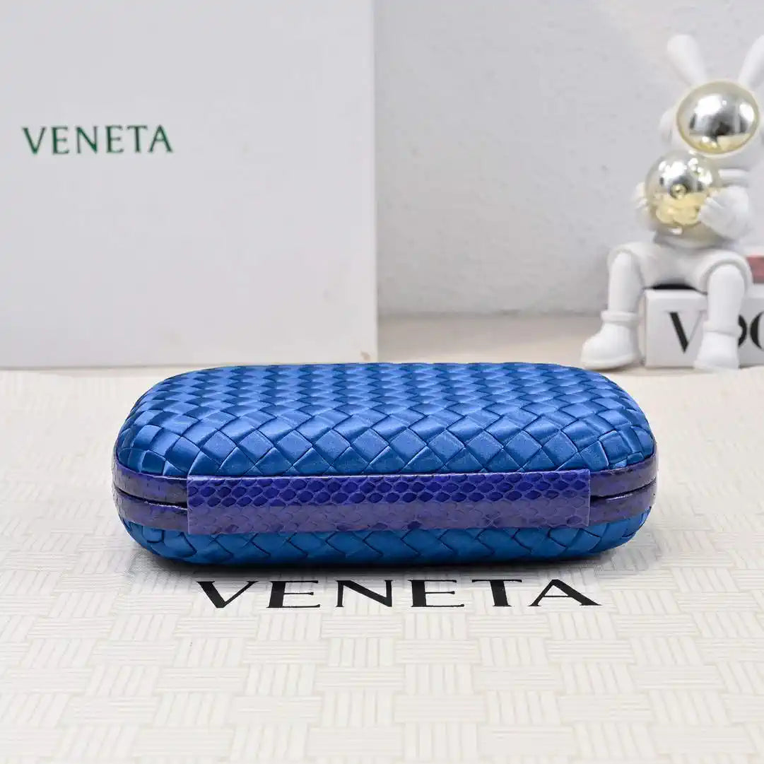 Bottega Veneta BV 717622V01D12929 Knot BV10125