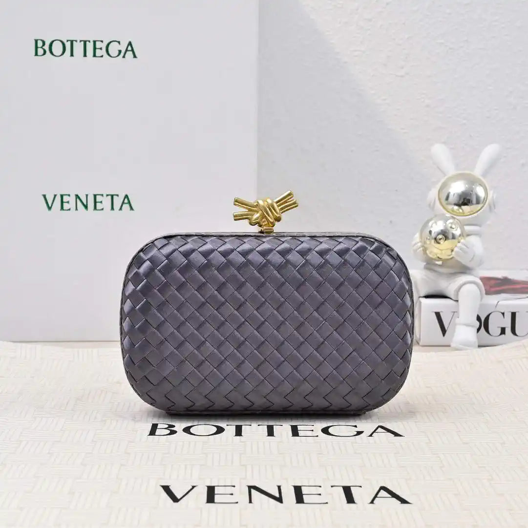 Bottega Veneta BV 717622V01D12929 Knot BV10126