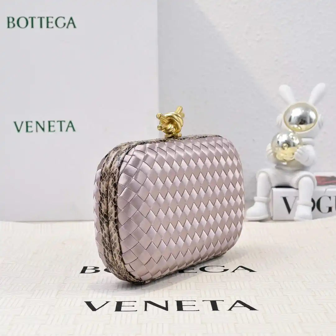 Bottega Veneta BV 717622V01D12929 Knot BV10128