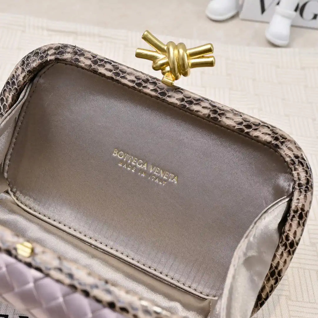 Bottega Veneta BV 717622V01D12929 Knot BV10128