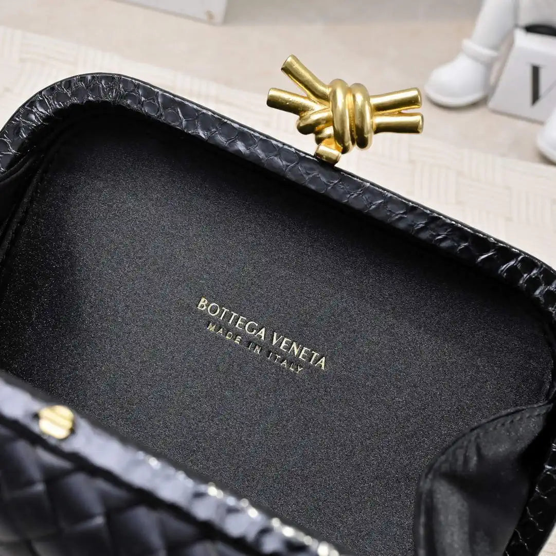 Bottega Veneta BV 717622V01D12929 Knot BV10130
