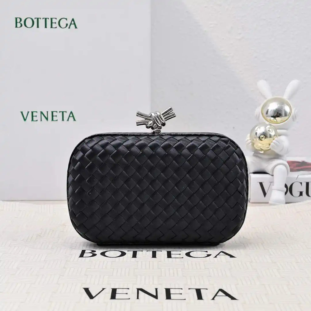 Bottega Veneta BV 717622V01D12929 Knot BV10131