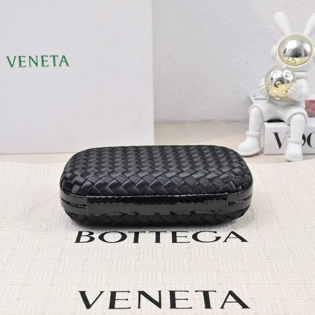Bottega Veneta BV 717622V01D12929 Knot BV10131