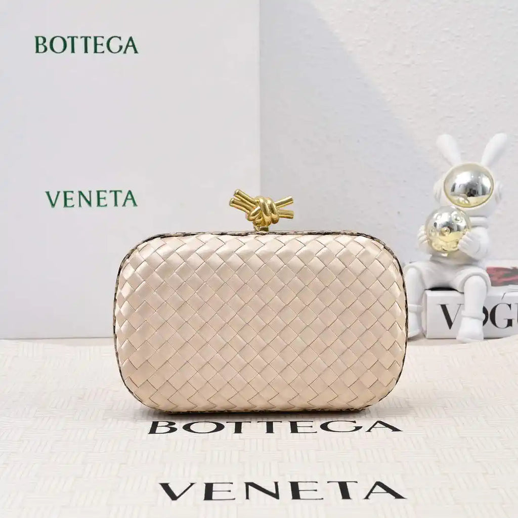 Bottega Veneta BV 717622V01D12929 Knot BV10132