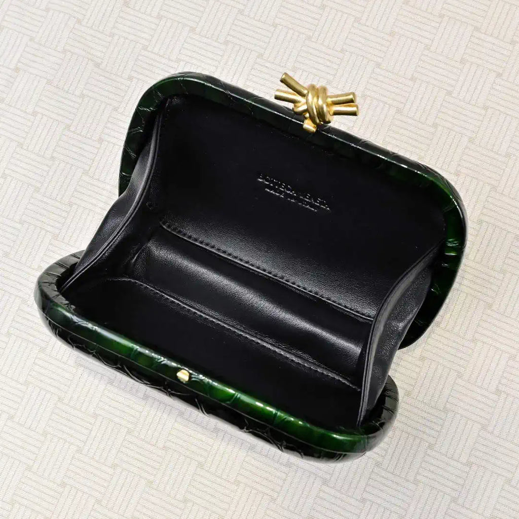 Bottega Veneta BV 717622V01D12929 Knot Pearlescent crocodile pattern BV10141