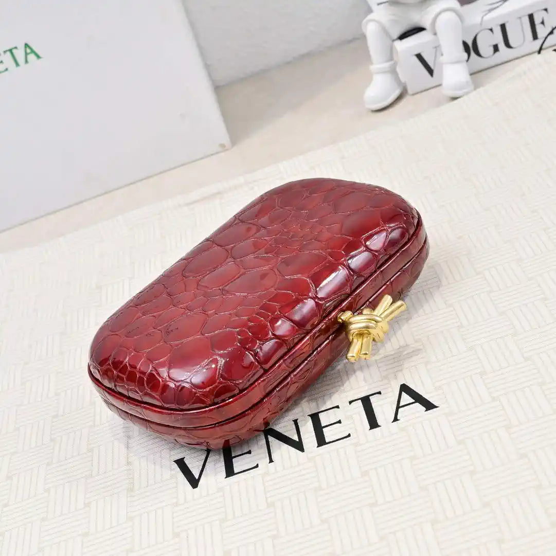 Bottega Veneta BV 717622V01D12929 Knot Pearlescent crocodile pattern BV10143