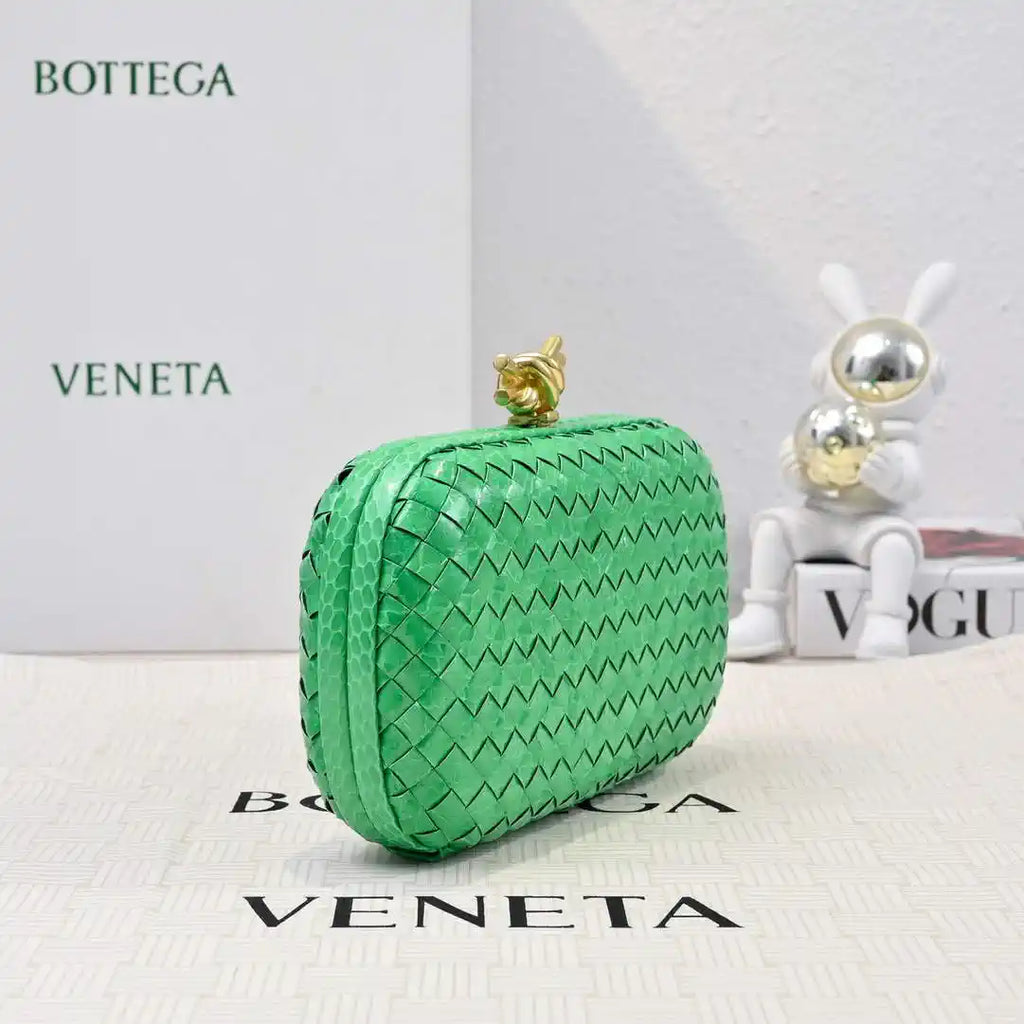 Bottega Veneta BV 717622V01D12929 Knot Snakeskin BV10136