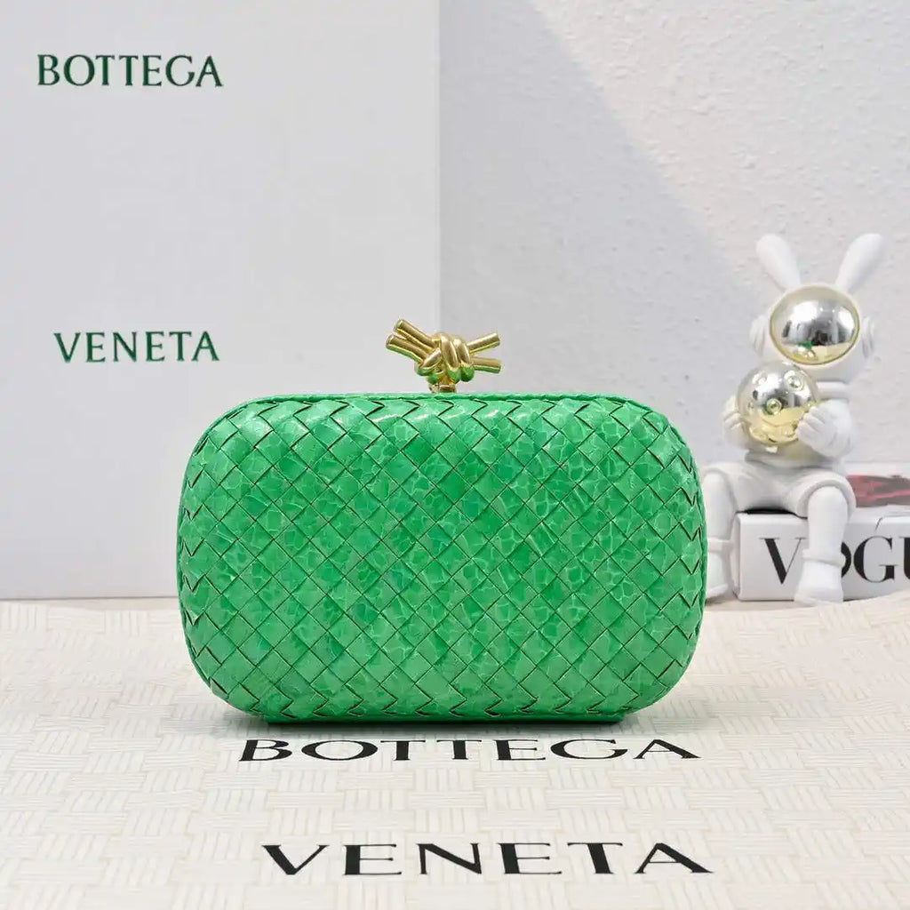 Bottega Veneta BV 717622V01D12929 Knot Snakeskin BV10136