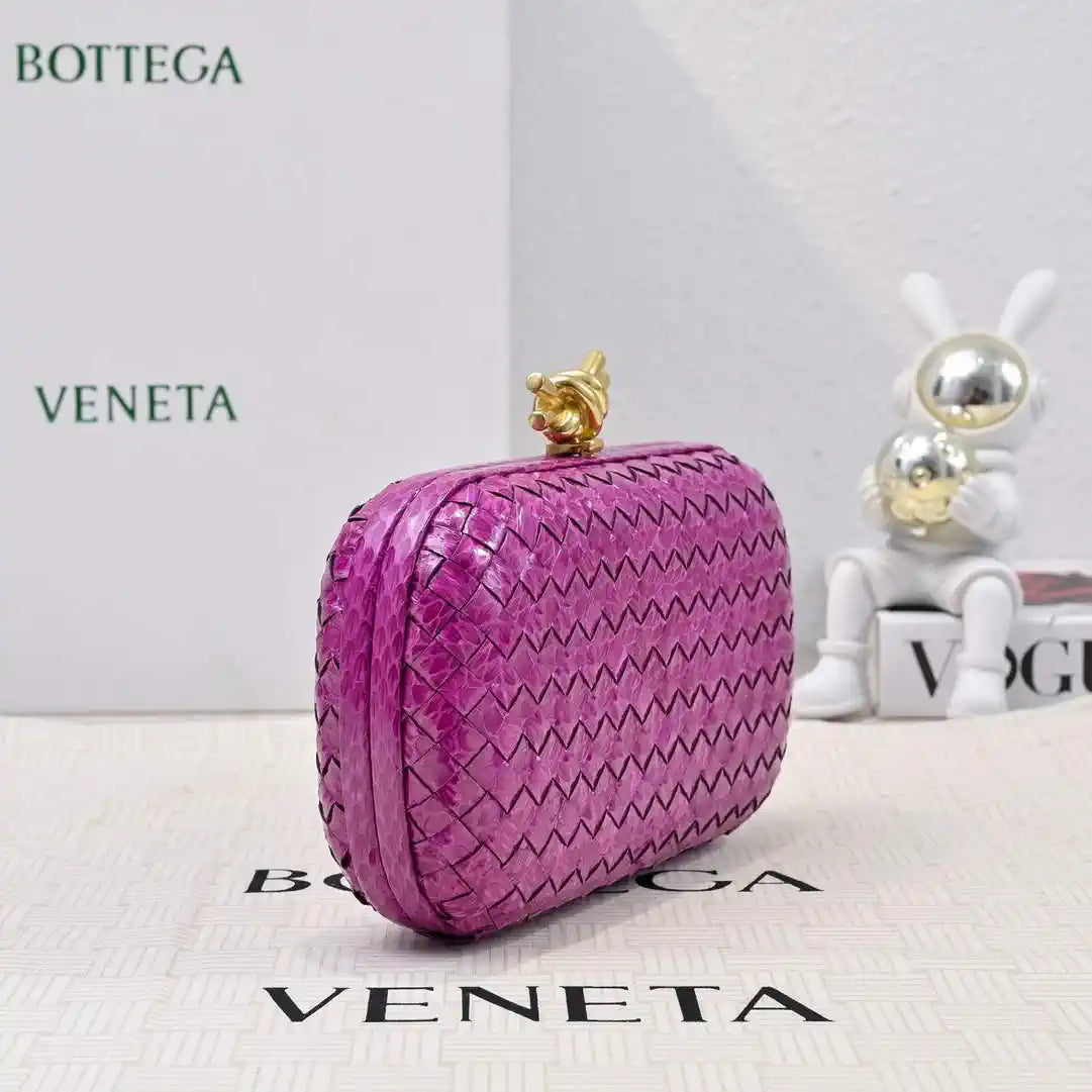 Bottega Veneta BV 717622V01D12929 Knot Snakeskin BV10137