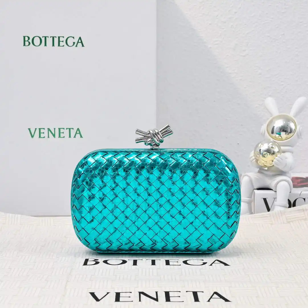 Bottega Veneta BV 717622V01D12929 Knot Snakeskin BV10138