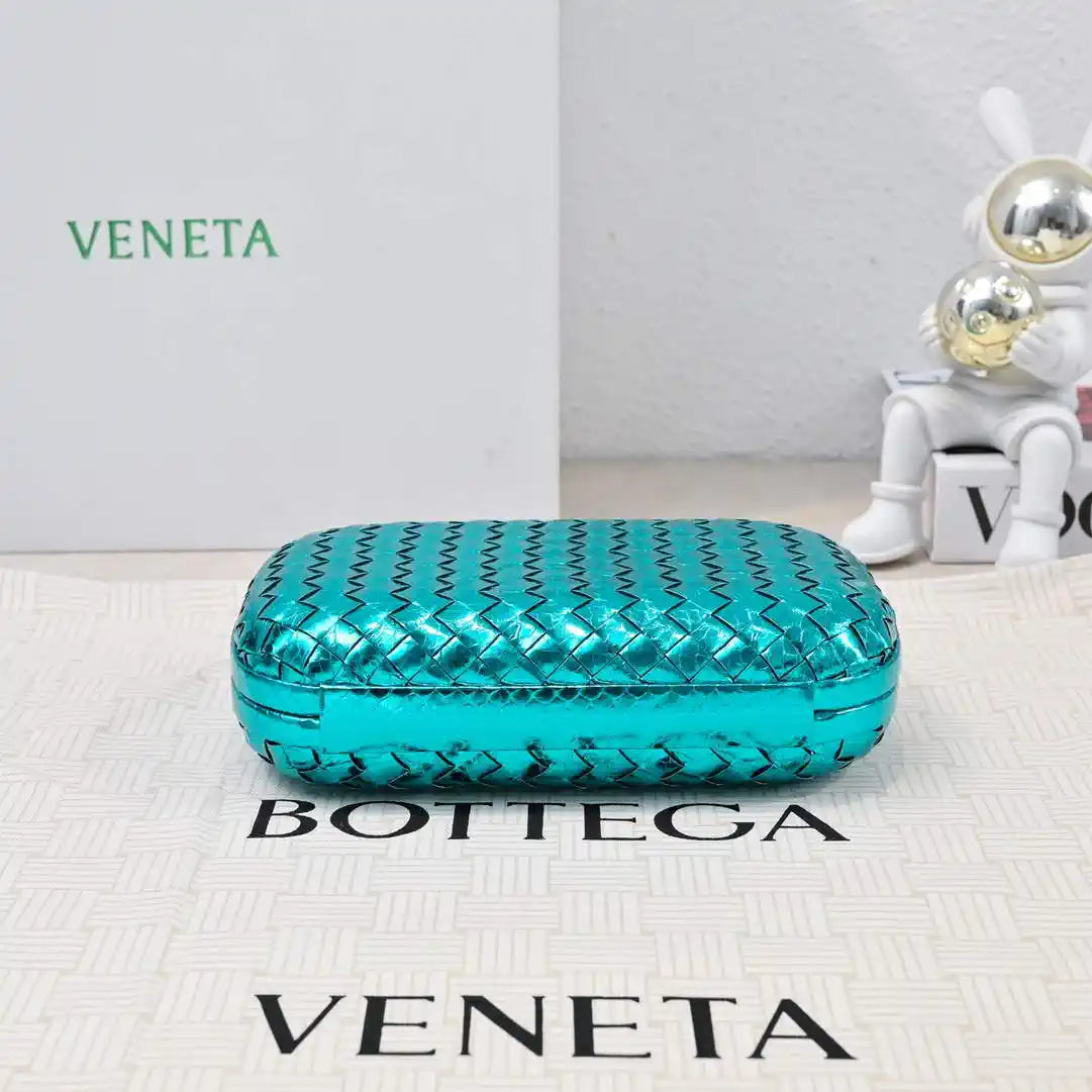 Bottega Veneta BV 717622V01D12929 Knot Snakeskin BV10138