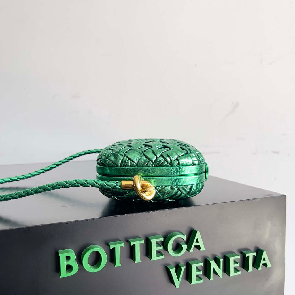 Bottega Veneta BV 717623 Knot Small Handbag With Strap BV10111