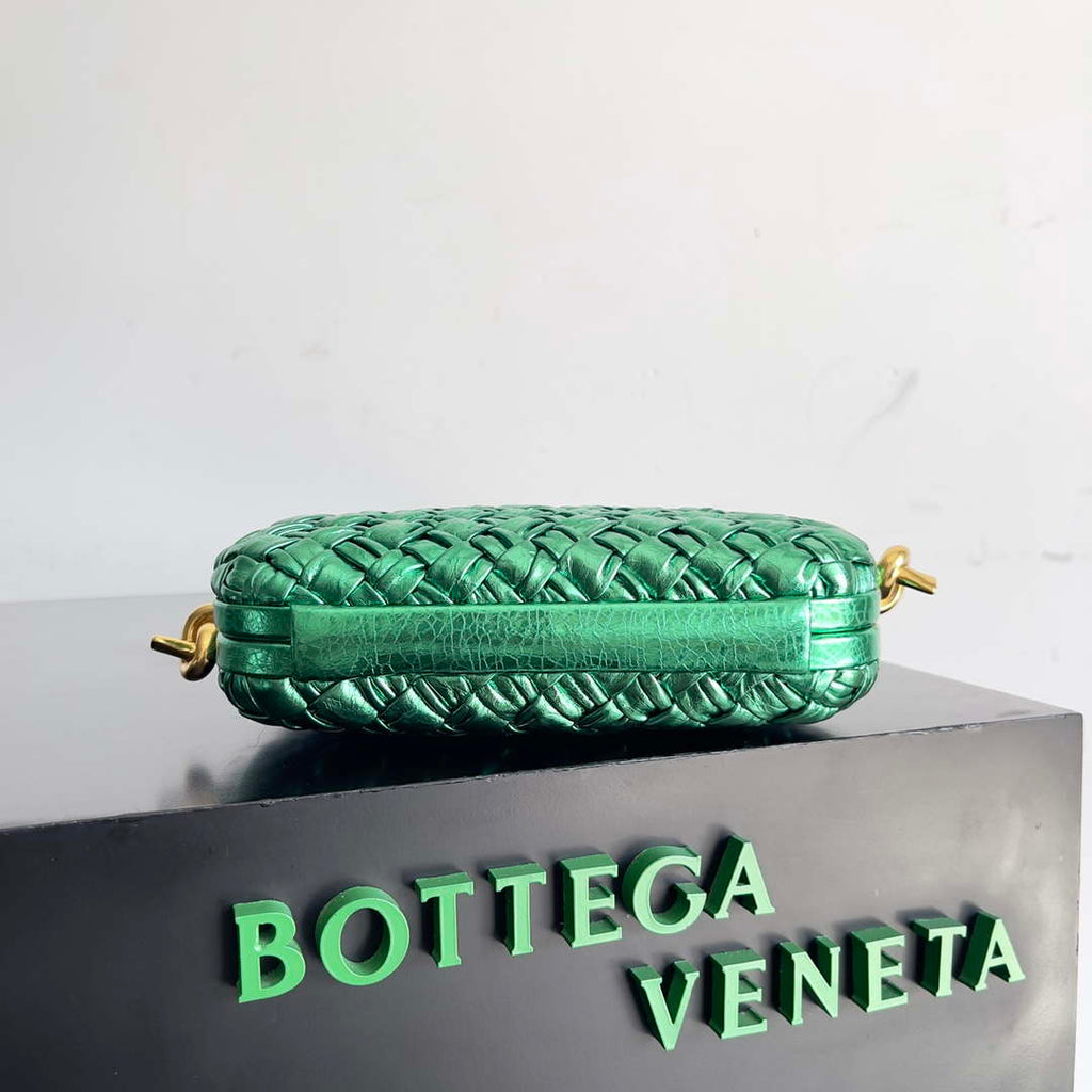 Bottega Veneta BV 717623 Knot Small Handbag With Strap BV10111