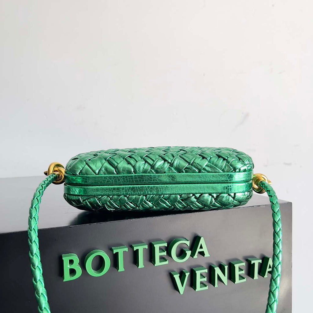 Bottega Veneta BV 717623 Knot Small Handbag With Strap BV10111