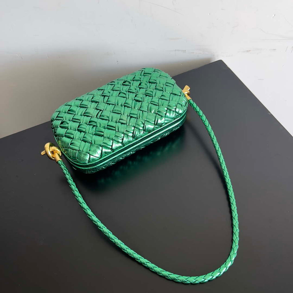 Bottega Veneta BV 717623 Knot Small Handbag With Strap BV10111